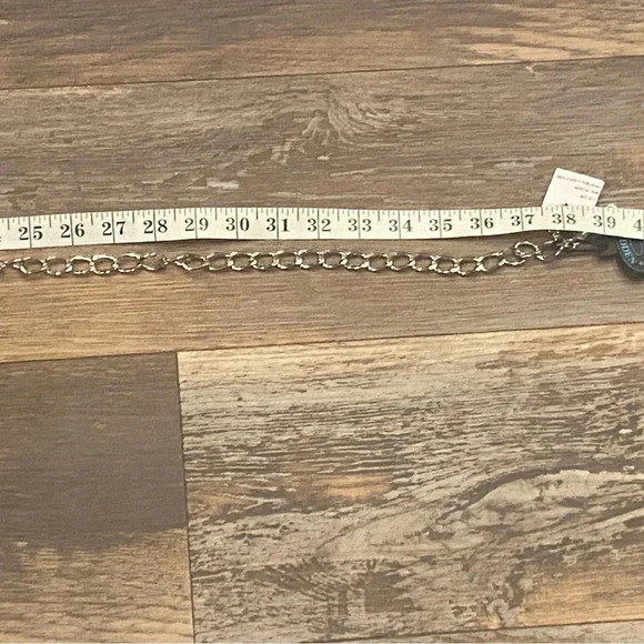 Steve Madden Initial K Metal Link Belt New NWT Small Medium - Picture 5 of 5